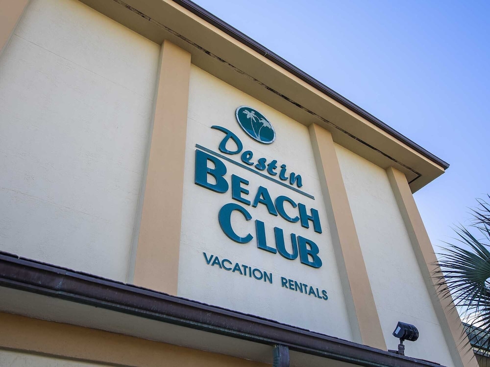 Destin Beach Club #211 - Good Times & Tan Lines view 5