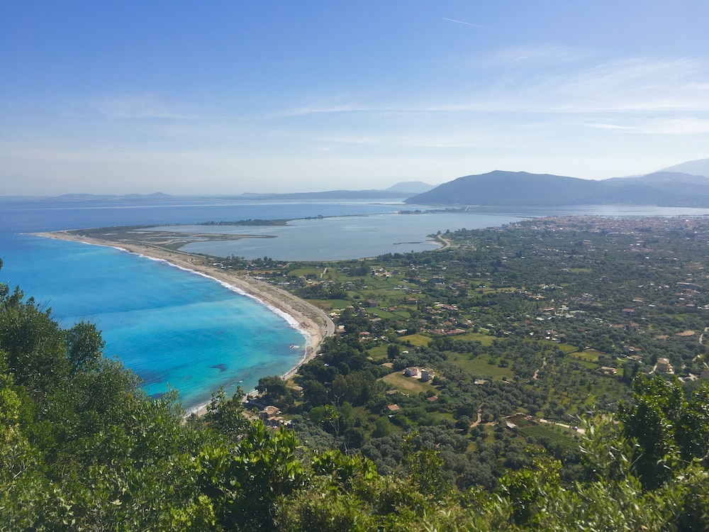 Mira Resort