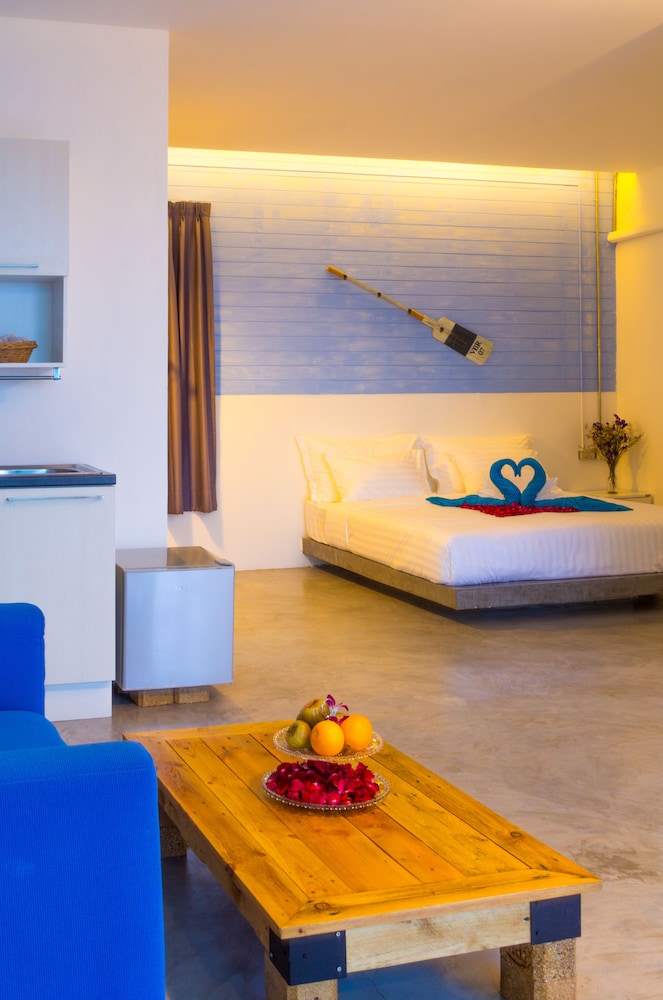 Chaamaran Boutique Hotel