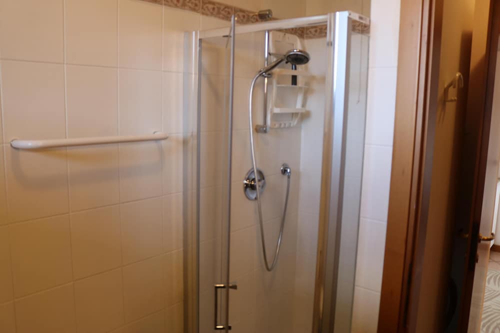 Holiday Home Lazise Near Lake Garda & Pool