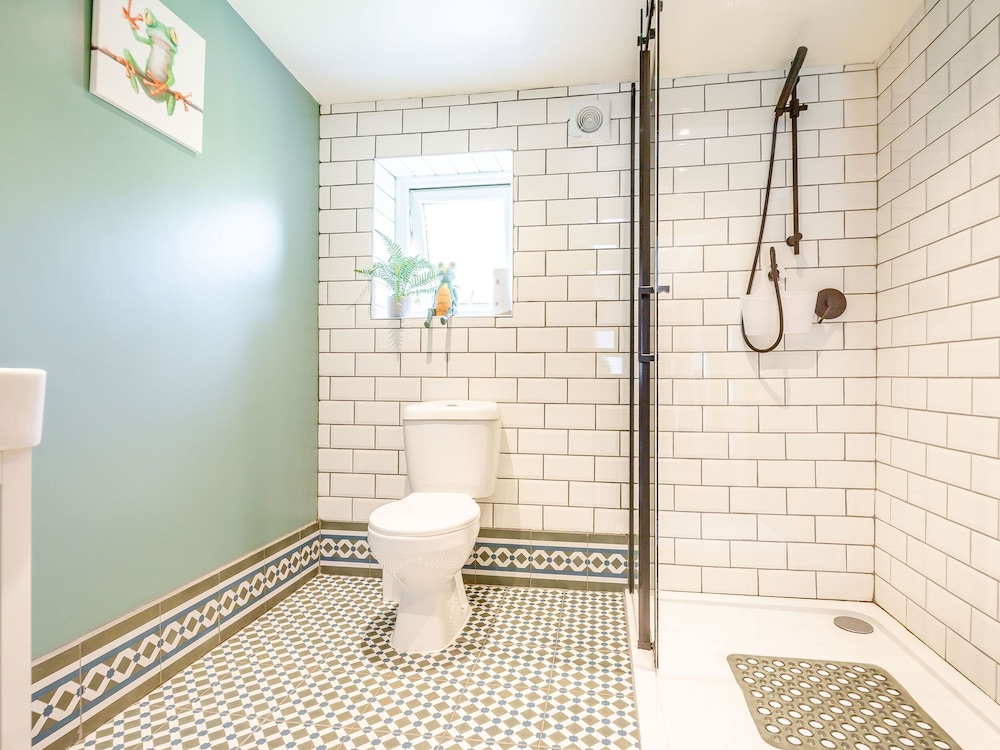 Caernarfon Vacations - Bwythyn Y Wennol - Property Image 10