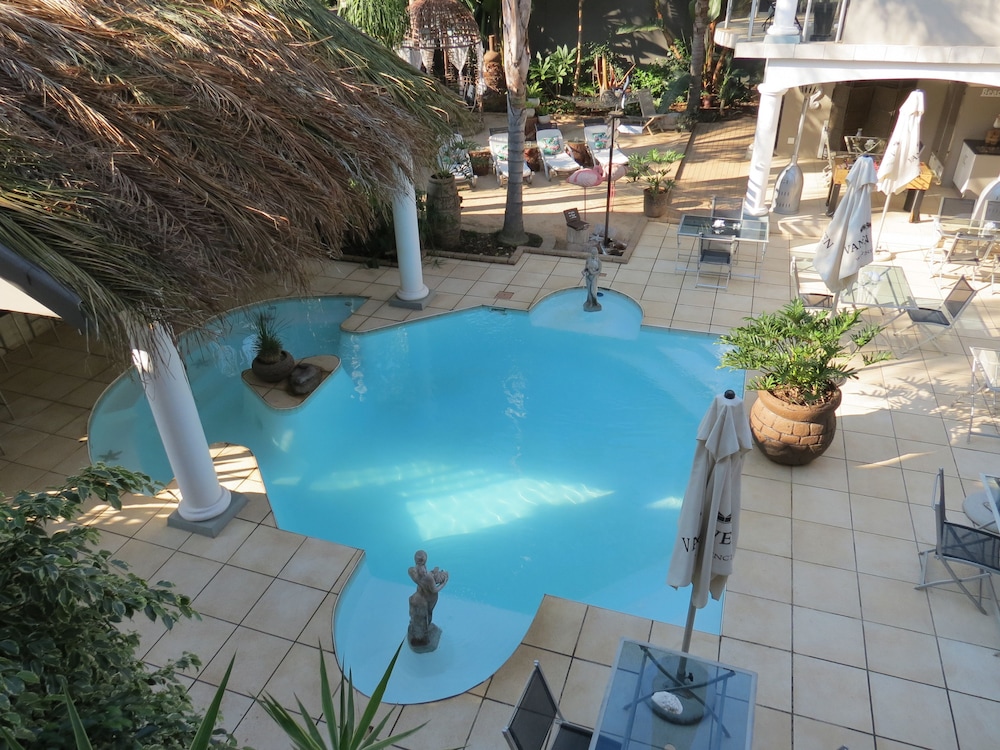 Cocomo Guesthouse, Spa and Conference Centre