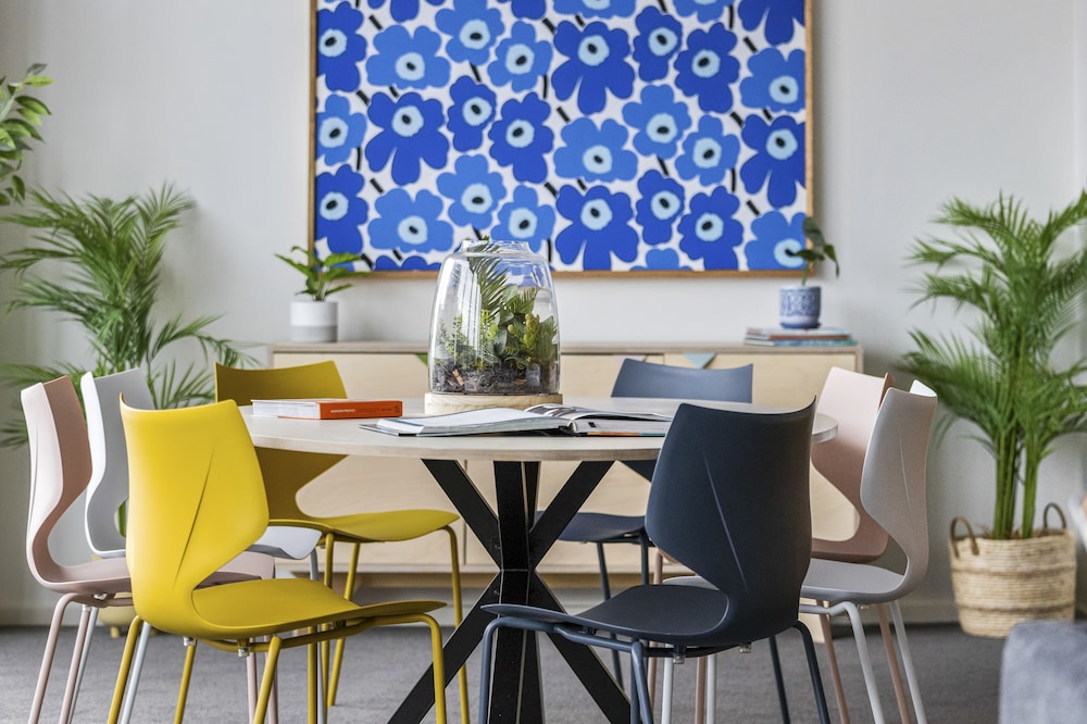 meeting & event spaces