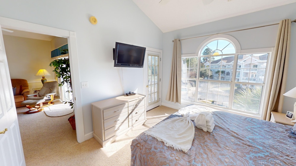 Magnolia Place 4717-302 2 Bedroom Condo