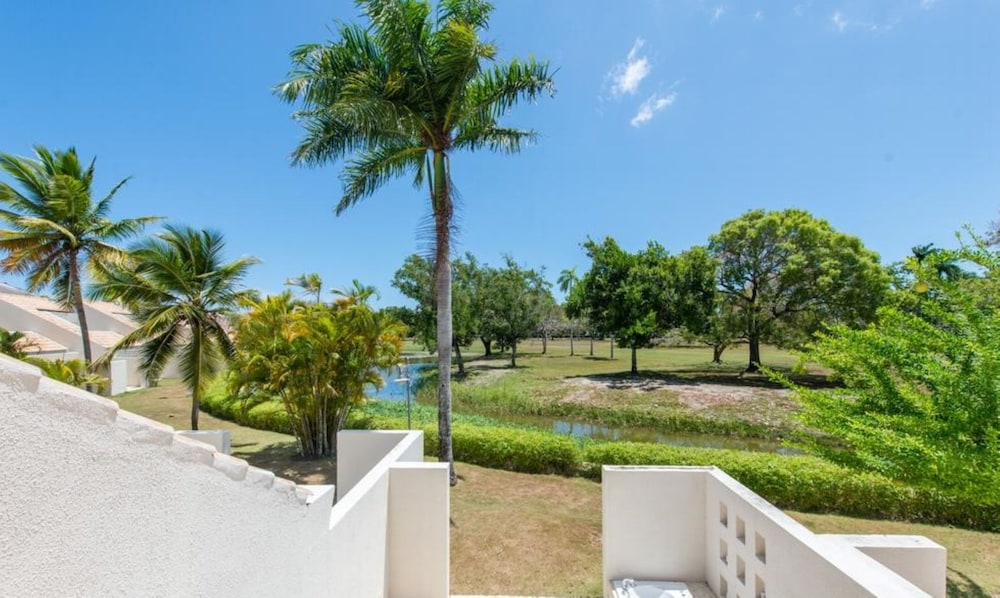 VH Atmosphere - Adults Only - Property Image 38