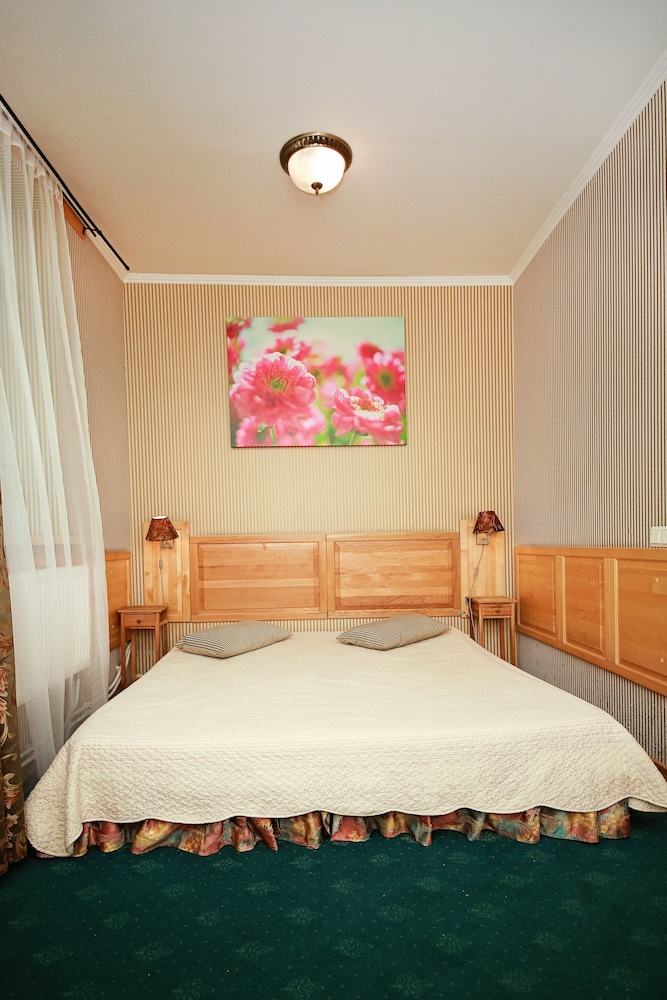 Sleep In BnB