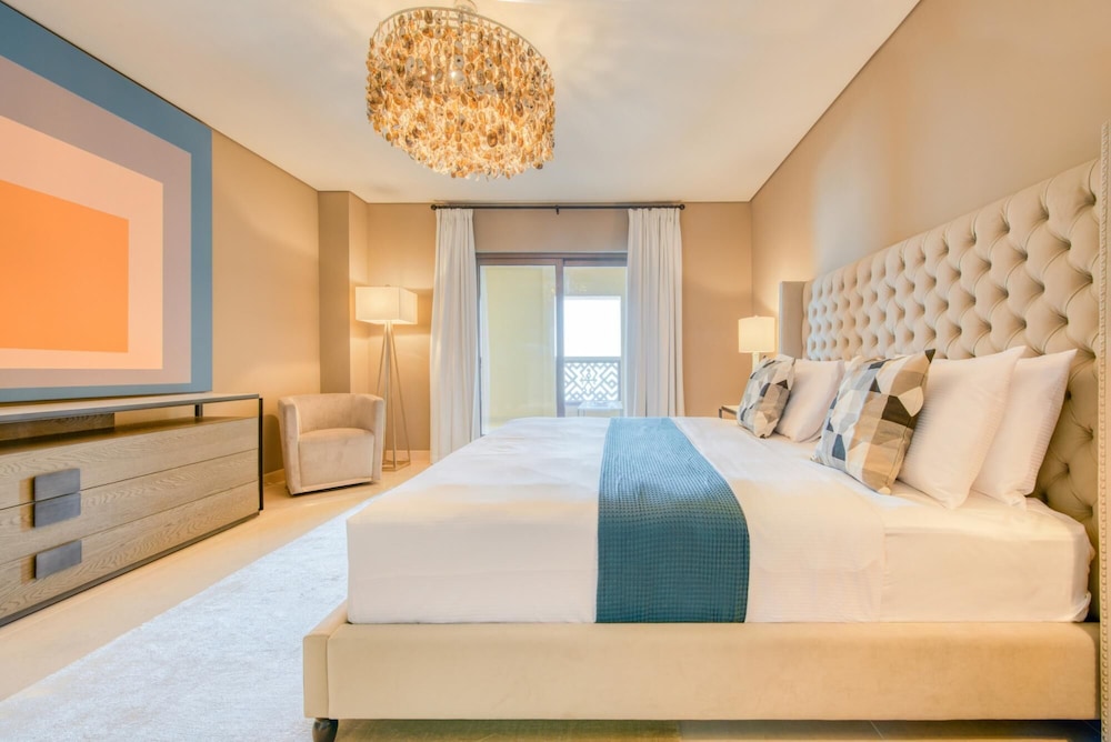 Luxury Palm Apartment With Beach Sea View