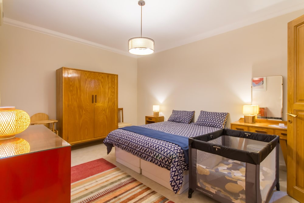 Magnificent Sunny Seafront Apart Sliema