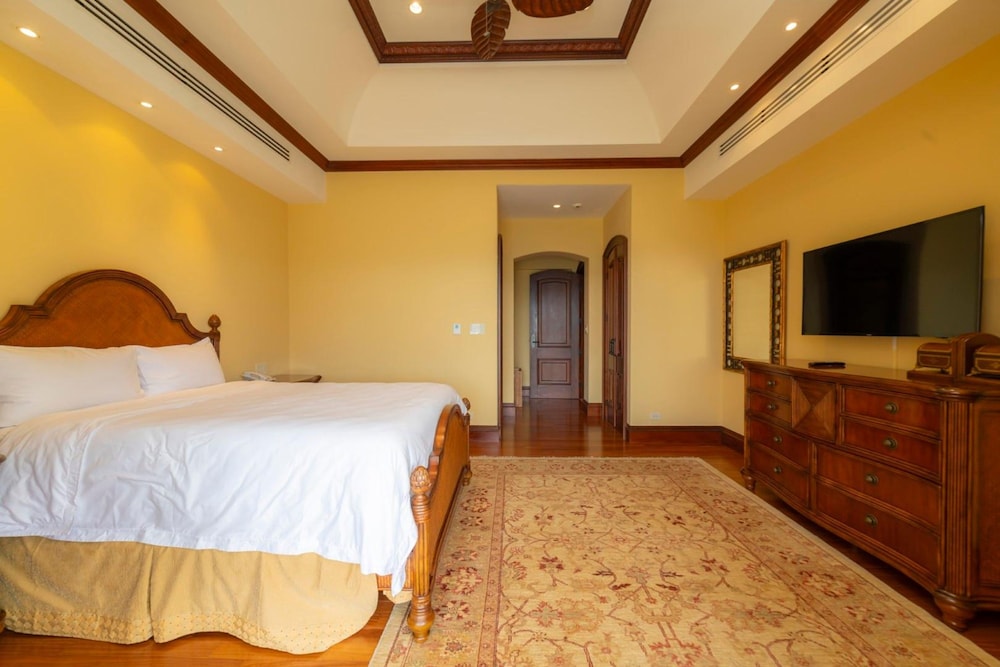 - Casa Garmus - 10 bdr Ocean View