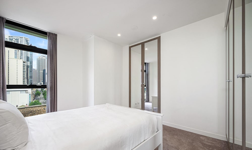 Metawise Sydney CBD Haymarket 2bed Penthouse B