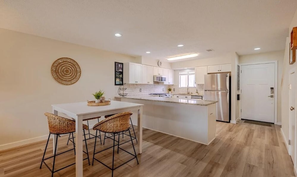 Gulf Highlands 229- St. Katherine Blvd