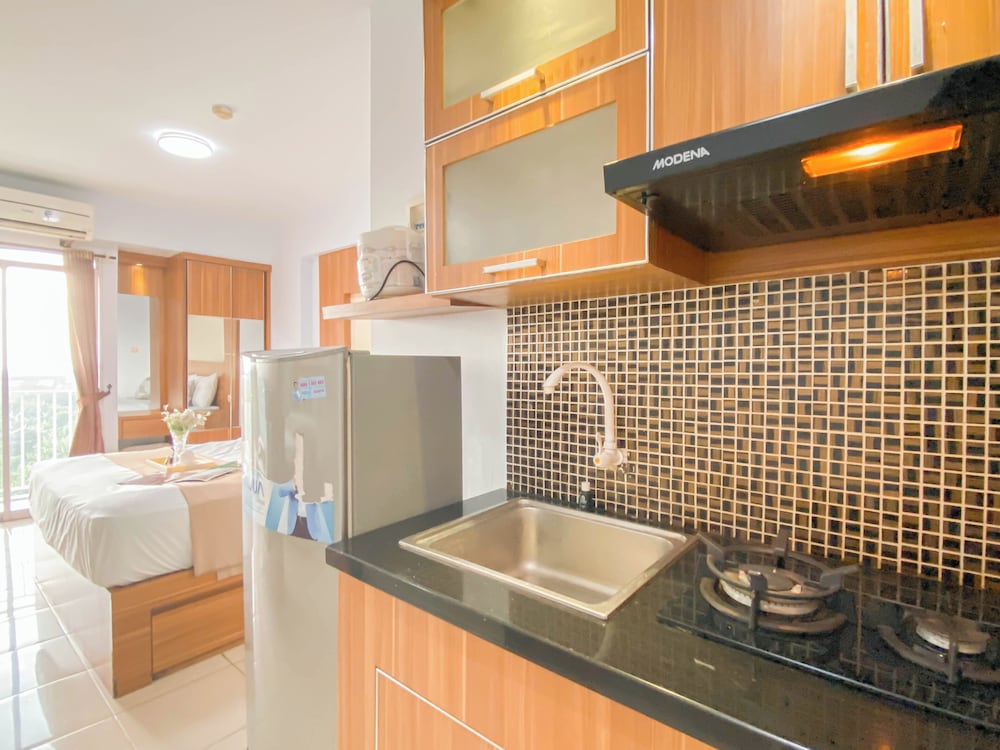 Nice and Cozy Studio at Bogor Valley Apartment