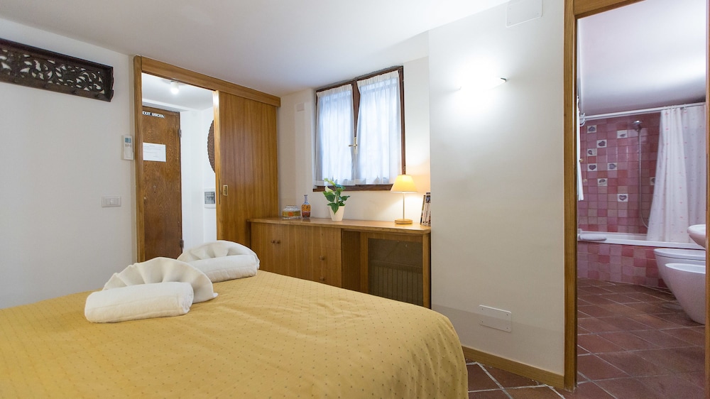 Rental in Rome Bovari