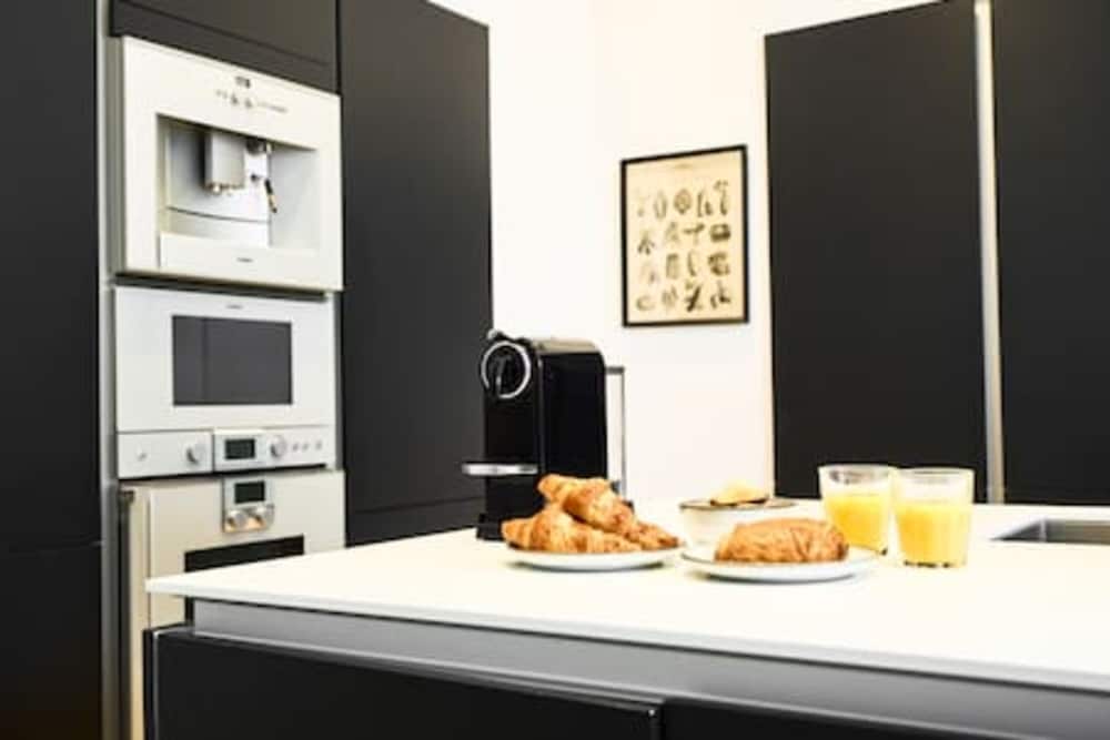 Luxe Apartment Escape