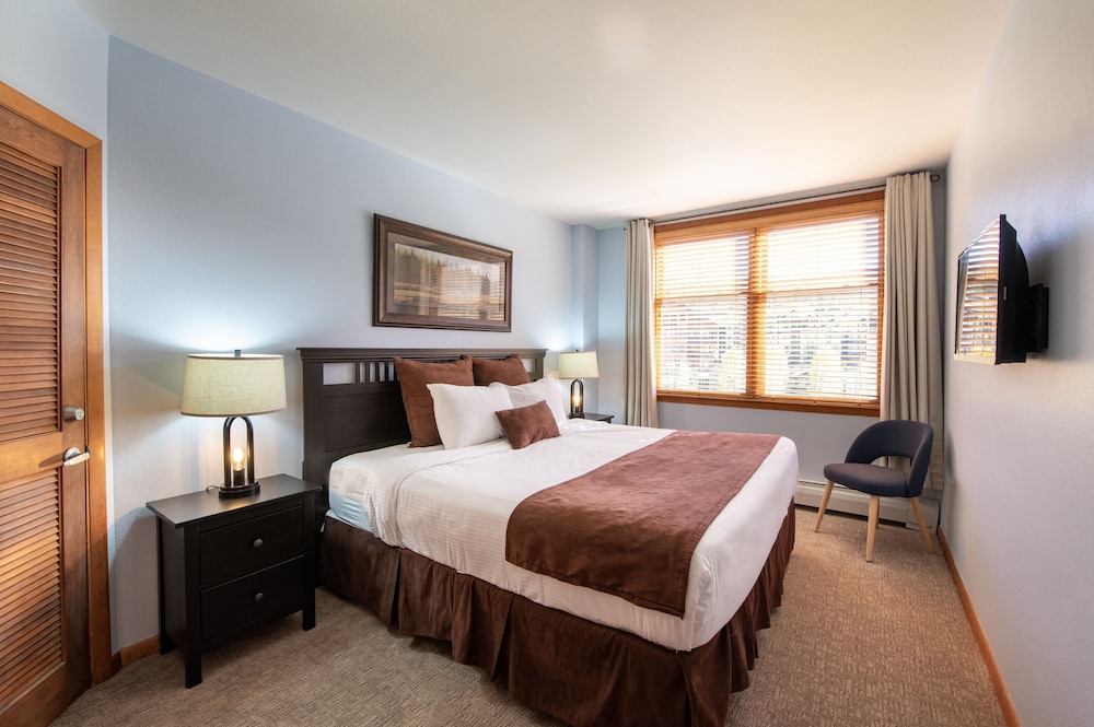 Zephyr Mountain Lodge - Winter Park CO Condos