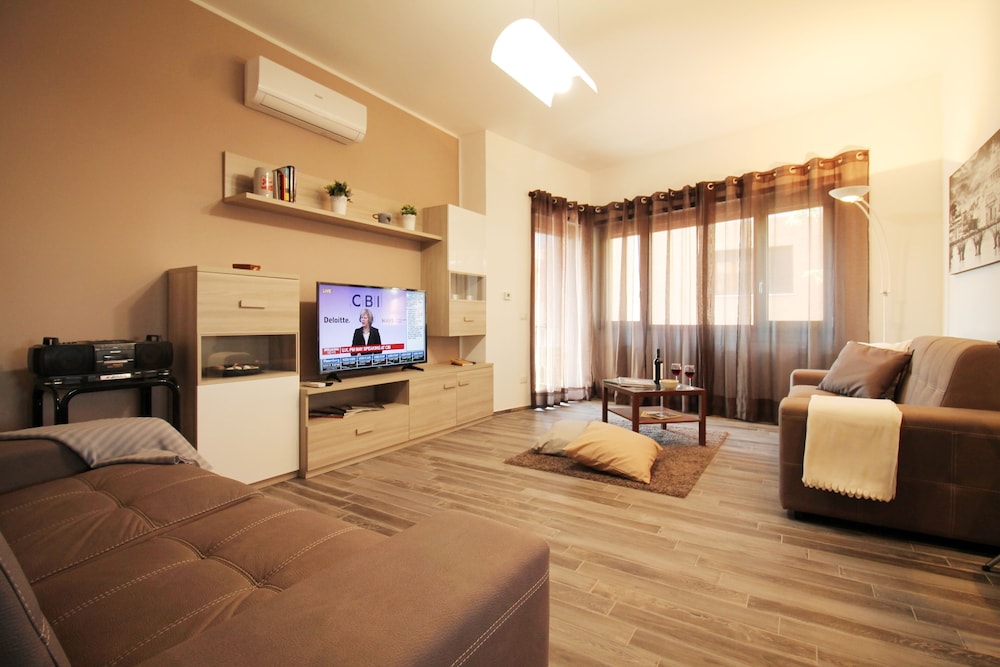 Wonder 3BR EUR Apartment
