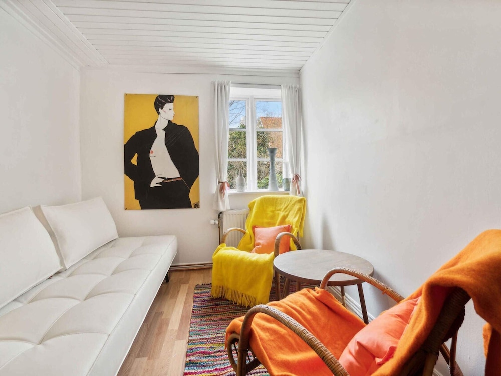 5 Star Holiday Home in Ronne