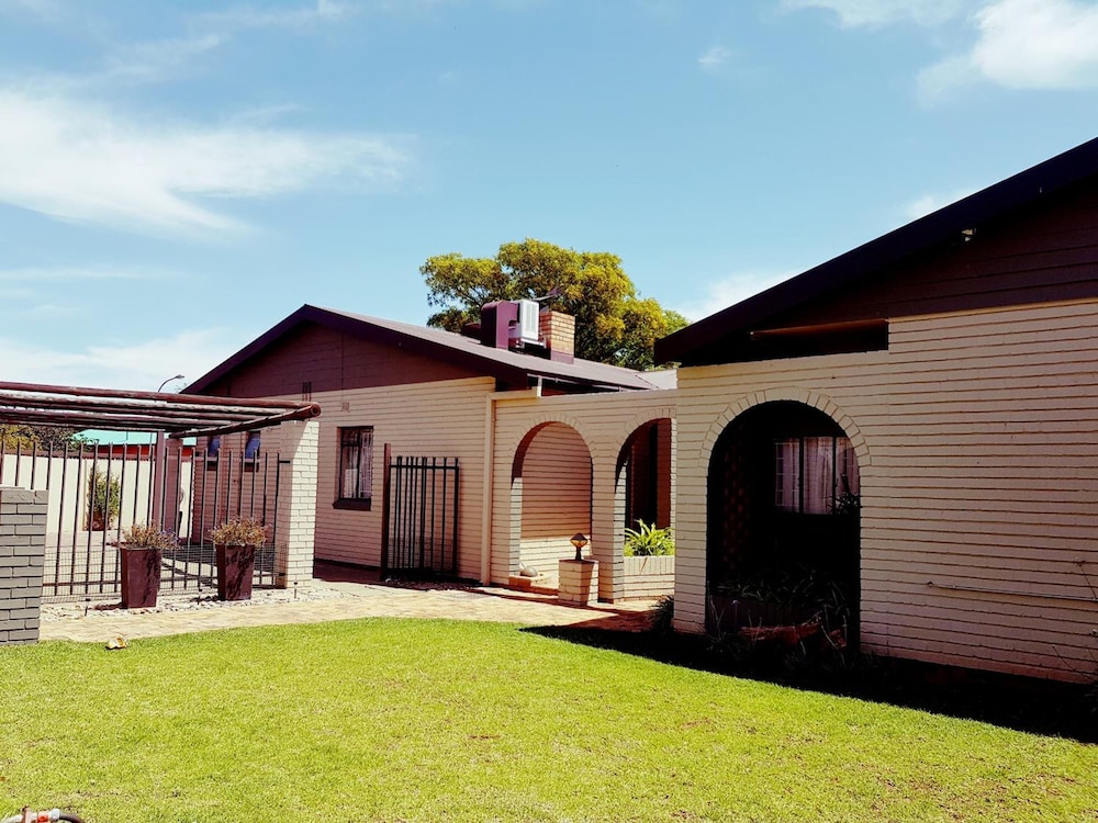 Mc Kala Guest House