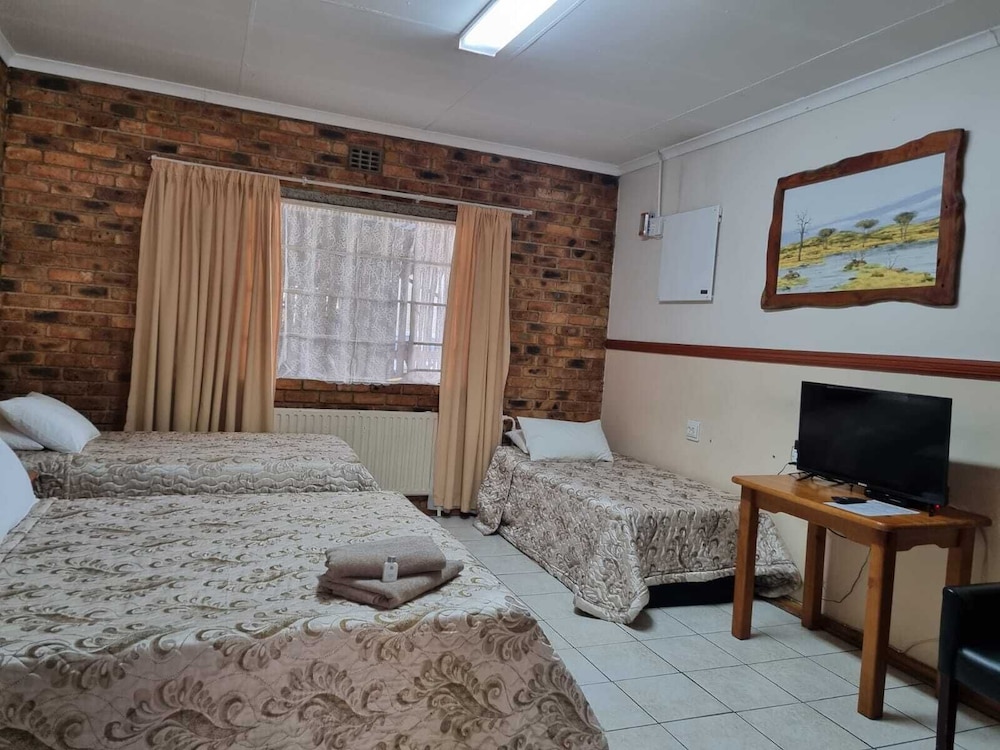 Emerald Guesthouse