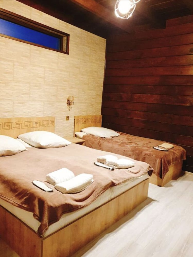Come &Rest view 3
