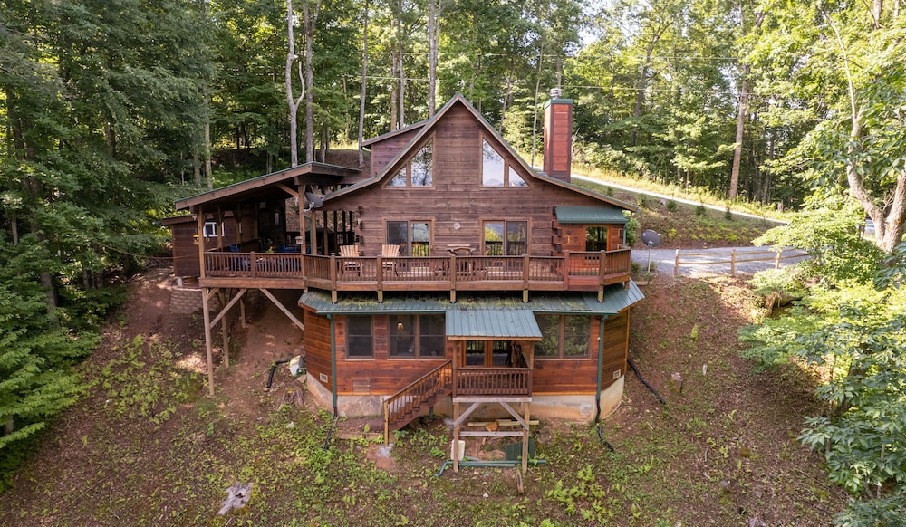 stayNantahala - Smoky Mountain Cabins