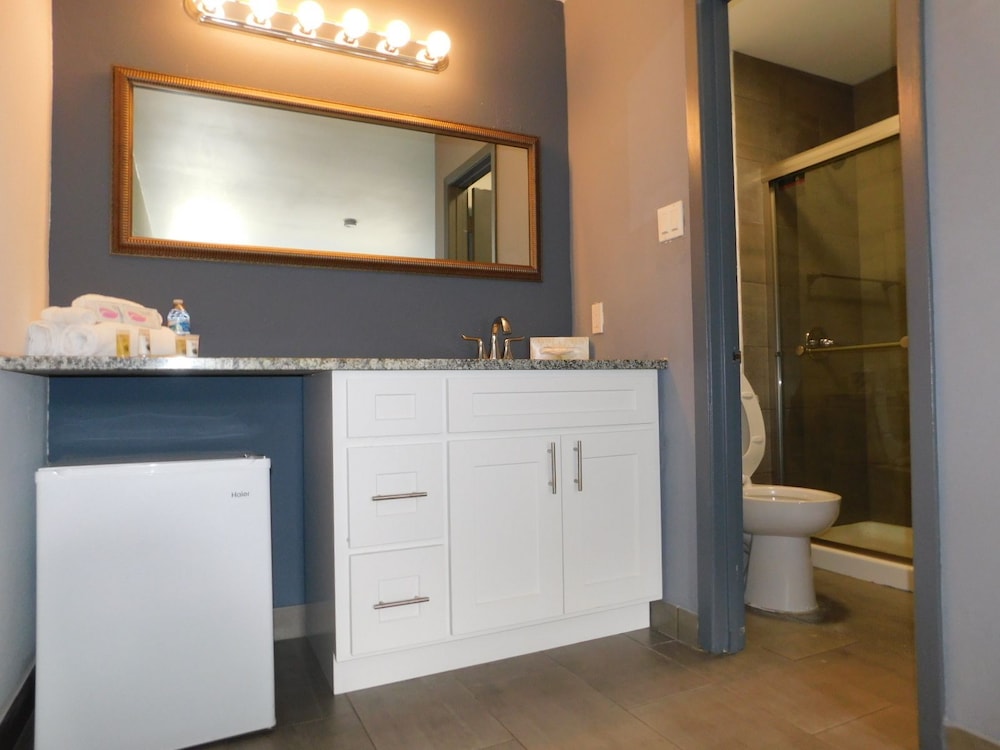 Ramada by Wyndham New Orleans