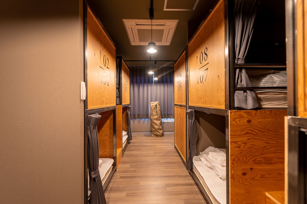 WISE OWL HOSTELS SAPPORO view 4