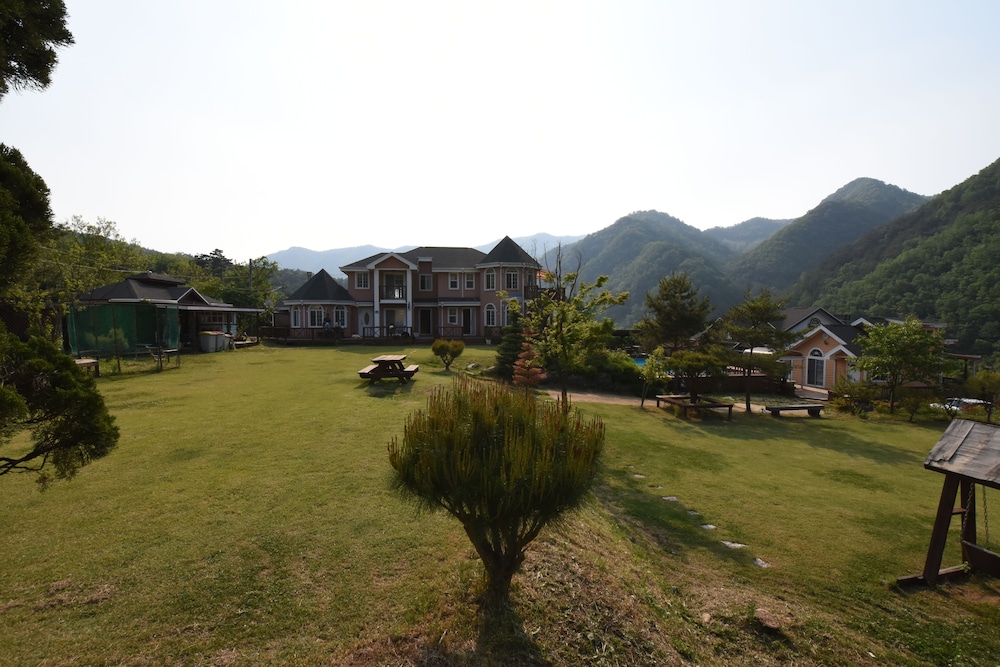 Ecopia Pension