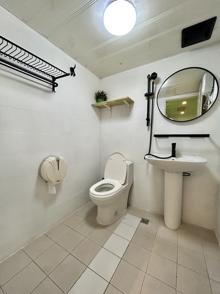 Ximen Triple Tiger Hostel