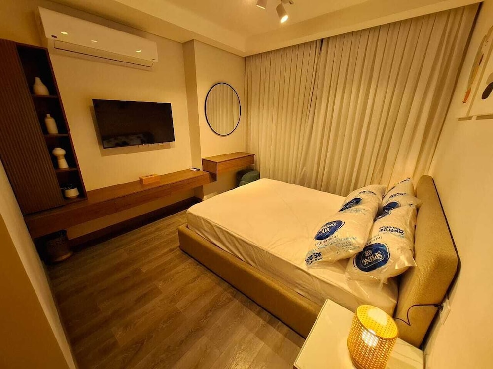 Mynt Stay zed west Residence 2 bedroom E1E213
