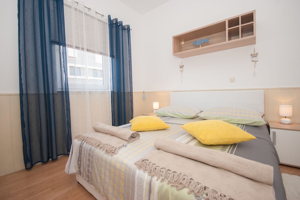 Apartments Marianne view 3