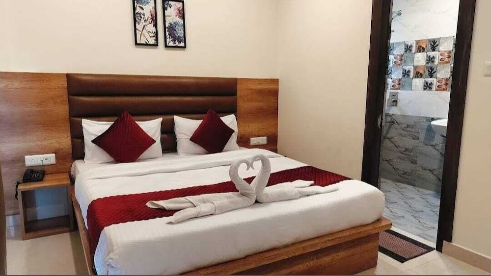 MOUNT INN HOTEL