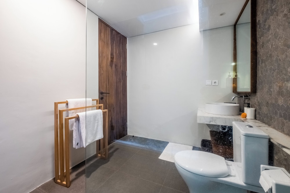 Villa Casanaya Pererenan Canggu