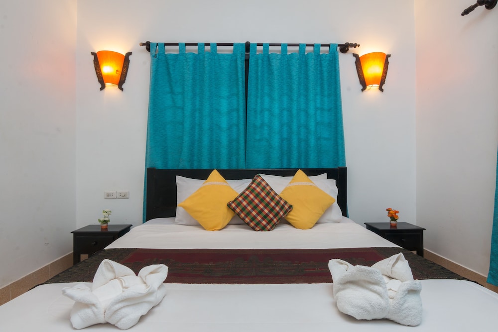 Bou Savy Guesthouse
