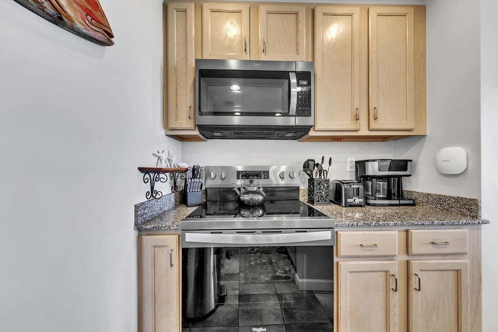 Sterling Reef 303