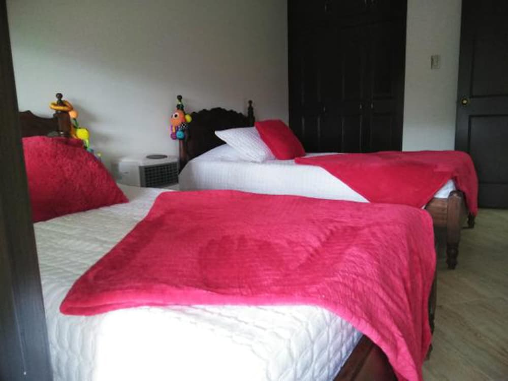 Casa Grande Exclusiva Zona Norte view 3