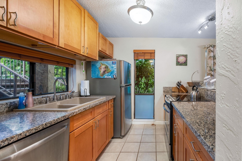 Big Island Paniolo Club 114 2 Bedroom Condo