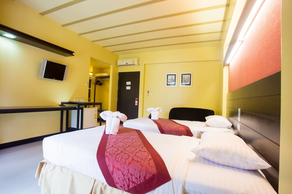 Brookside Valley Resort