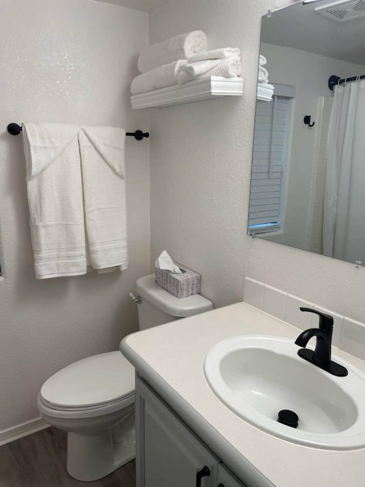 Oceanview Cabin 22 w Jacuzzi Wonderful View