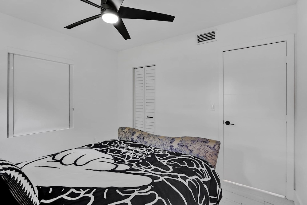 Hibiscus House in Fort Lauderdale