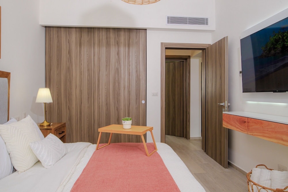 Hotel Coral Bay by DR Collection - Image 1