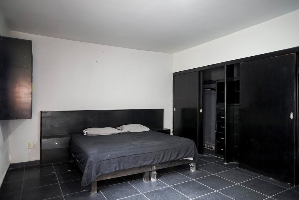 Private room Downtown 2 Guests