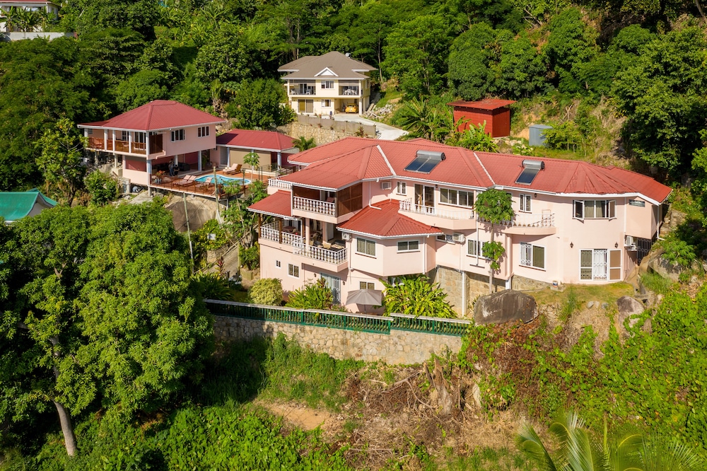Glacis Heights Villa