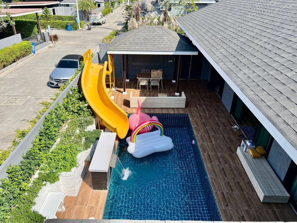 Orange Private Pool Villa, Near Cham Am Beach