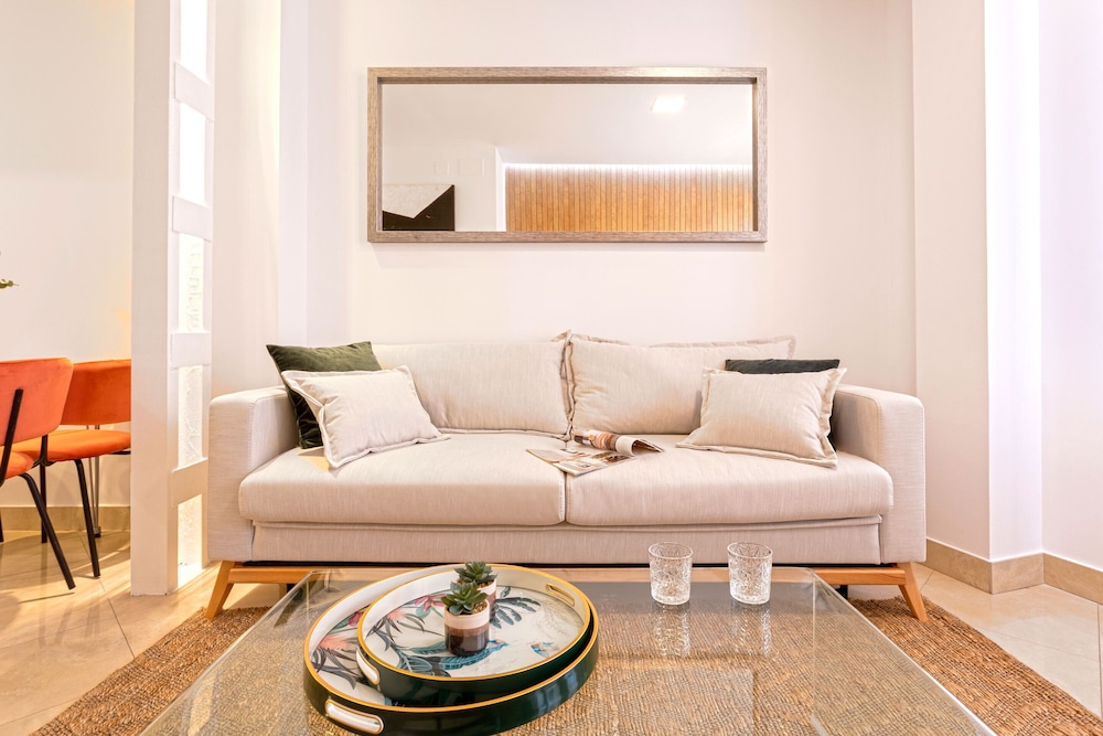 Luminous 1 Bedroom Apartment in the Heart of Seville. Murillo V