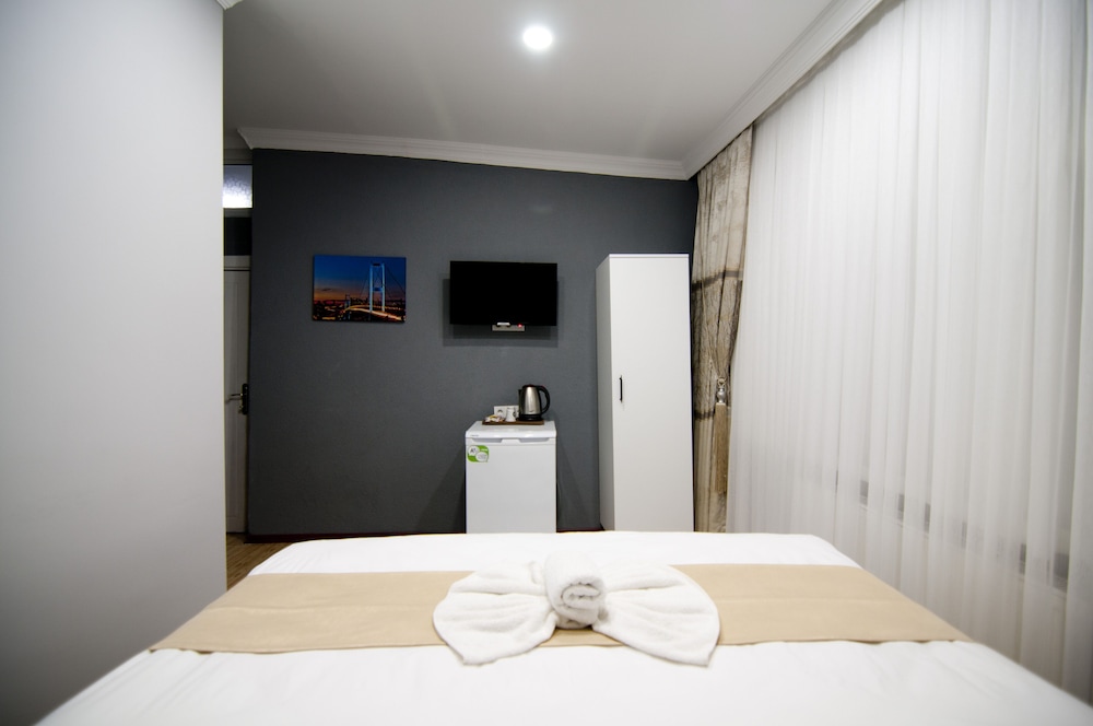 Istanbul Palace Otel - Image 28