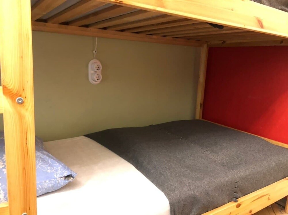 Old Flat Guest House on 1st Sovetskaya - Hostel view 5