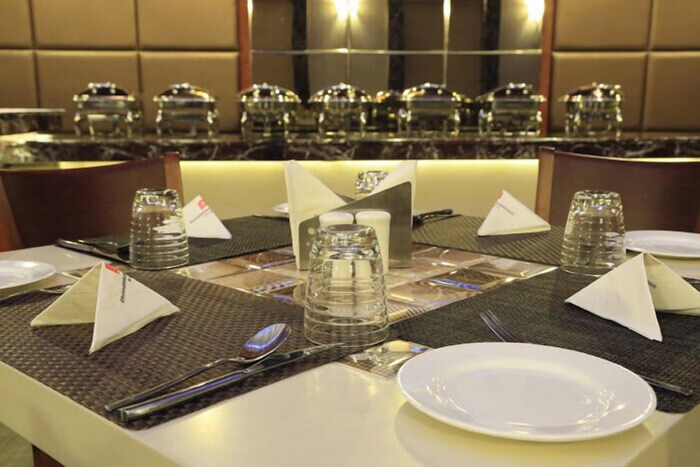 dhanalakshmi srinivasan hotels pvt ltd