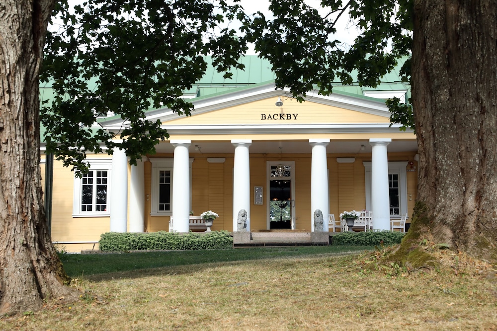 Espoo Vacations - Backby Manor - Property Image 1