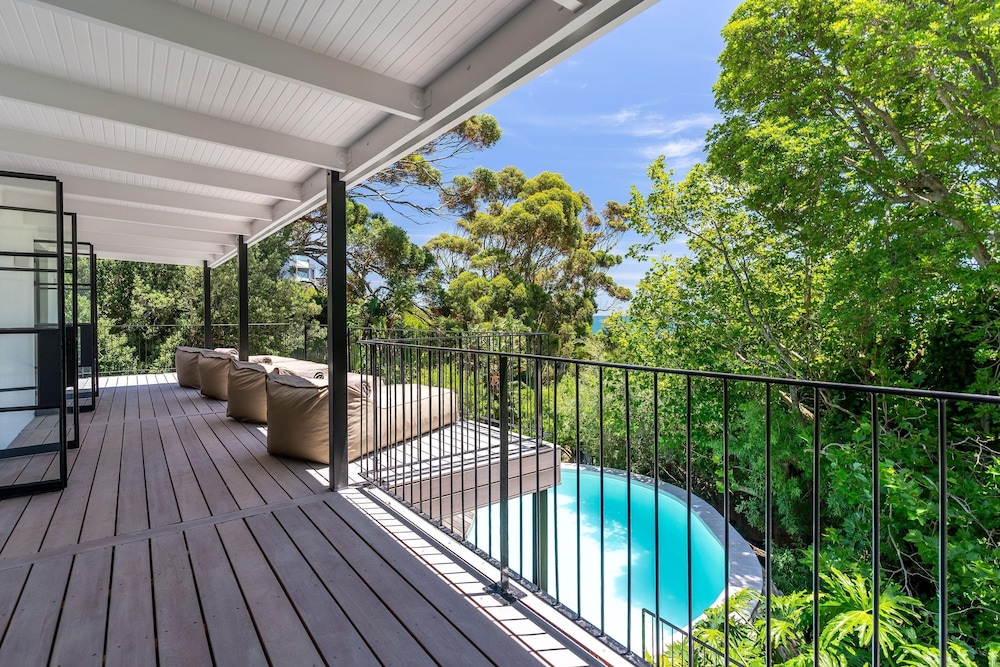 River 42 Camps Bay - Luxury Villa With Pool Stream